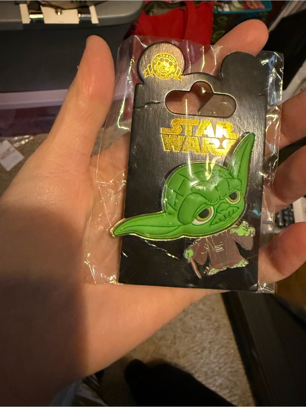 Disney World Star Wars Yoda Pin